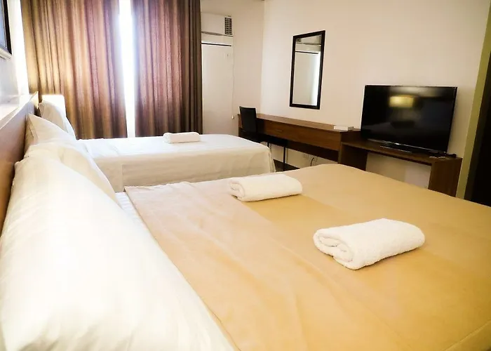 Hotell Leope 3*